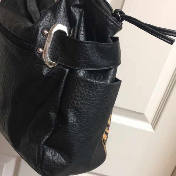 Faux Fur Animal Print Satchel/Hobo Purse - Picture 7 of 13